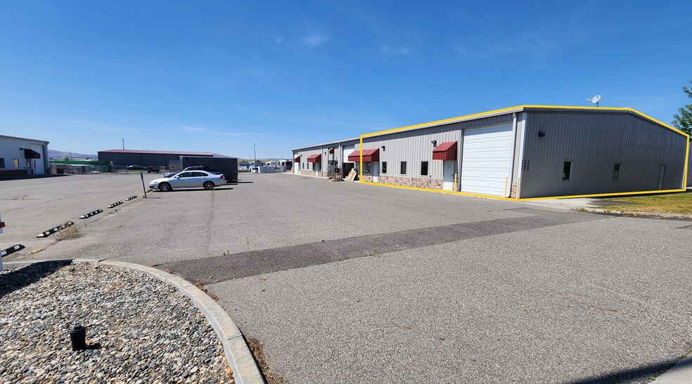2445 Robertson Dr, Richland, WA à louer - Photo de l’immeuble – Image 3 sur 20