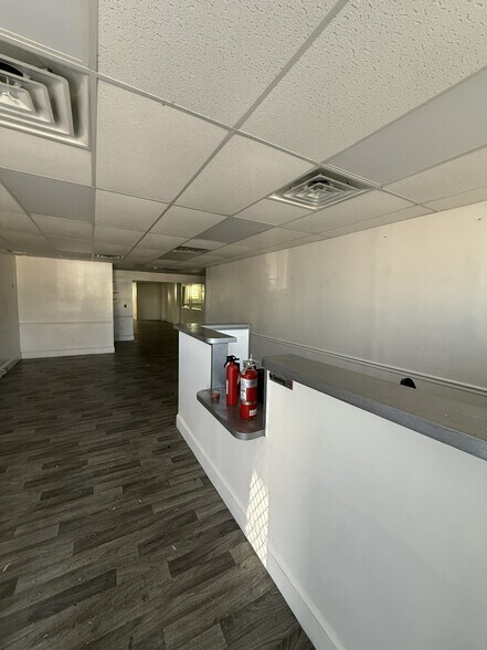 7618 Ogontz Ave, Philadelphia, PA à vendre - Photo de l’immeuble – Image 2 sur 7