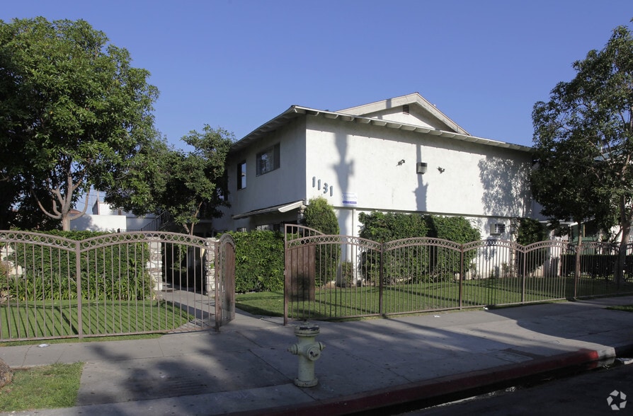 1131 N Onondaga Ave, Anaheim, CA à vendre - Photo principale – Image 1 sur 3