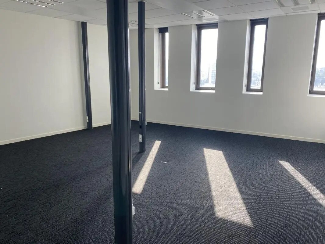 Bureau dans Caen à louer Photo intérieure– Image 1 sur 7