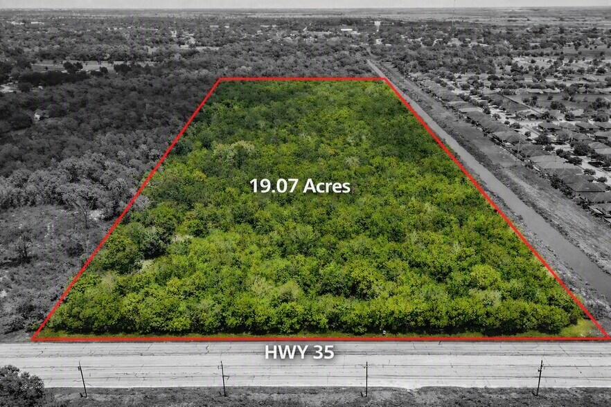 0 Hwy 35 - CR 133 - 19.07ac, Alvin, TX à vendre - Photo de l’immeuble – Image 3 sur 19