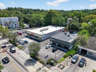 Plus de détails pour 314 E Lancaster Ave, Wayne, PA - Local commercial à vendre