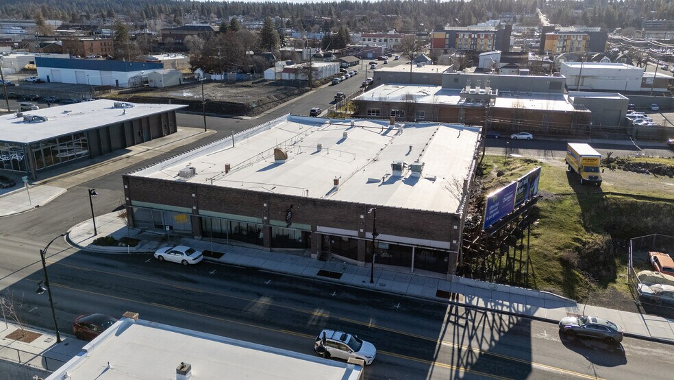 222 E Sprague Ave, Spokane, WA à louer - Photo de l’immeuble – Image 3 sur 23