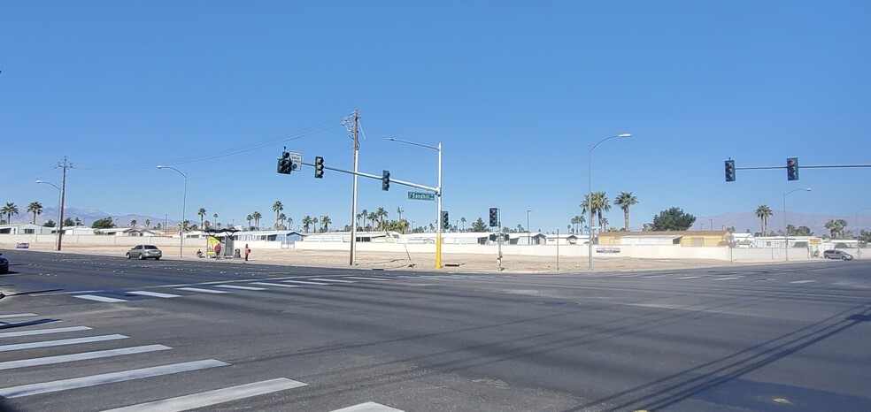 Sahara Ave & Sandhill Rd NWC, Las Vegas, NV à louer - Autre – Image 3 sur 6