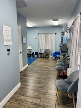 4109 Little Rd, New Port Richey, FL à louer Hall d’entrée– Image 2 sur 8