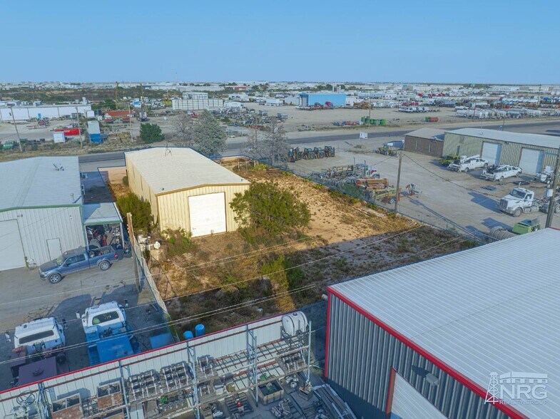 4704 S County Road 1310, Odessa, TX à vendre - Photo de l’immeuble – Image 2 sur 5
