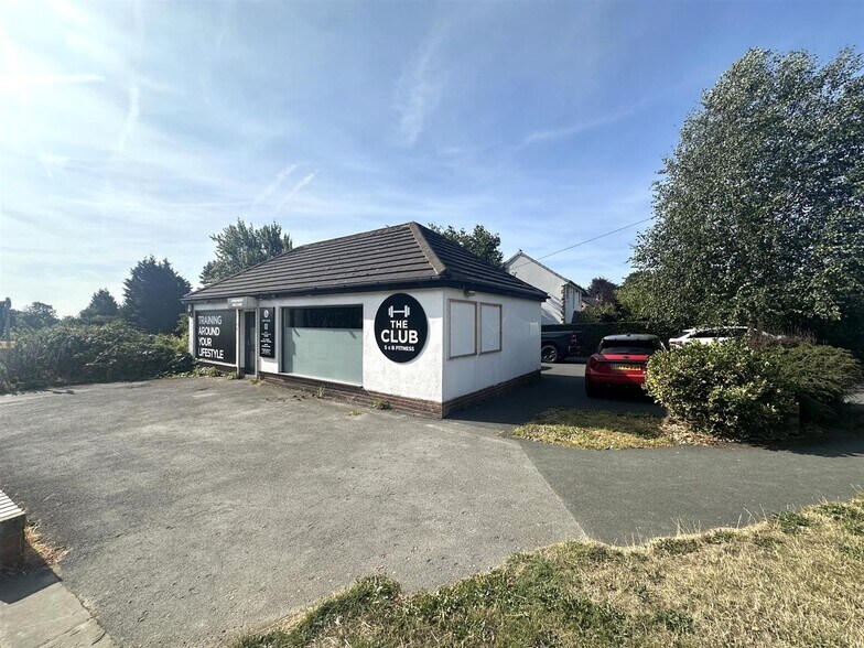 108 Leeds Rd, Leeds à louer - Photo de l’immeuble – Image 3 sur 8