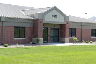 Plus de détails pour 9550 Hickman Rd, Clive, IA - Bureau à vendre