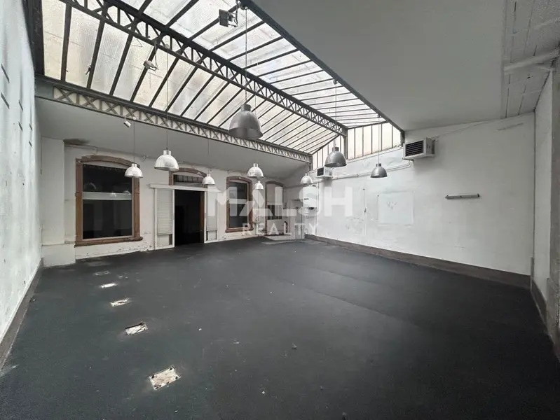 Local commercial dans Lyon à louer Photo intérieure– Image 1 sur 7