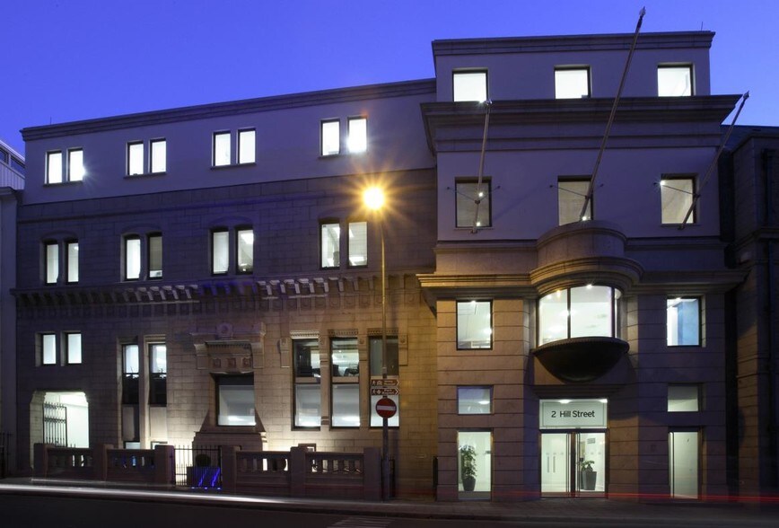 2 Hill St, Jersey à louer - Photo de l’immeuble – Image 2 sur 2