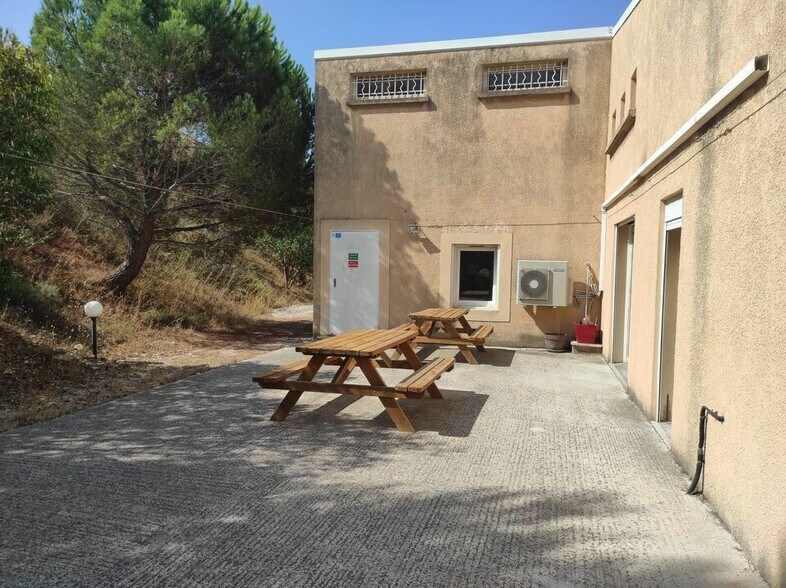 Rue Barthélémy Thimonnier, Martigues à vendre - Photo de l’immeuble – Image 1 sur 5