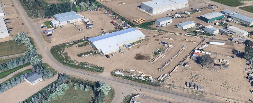 1276 32 St SW, Medicine Hat, AB à louer - Photo de l’immeuble – Image 2 sur 8