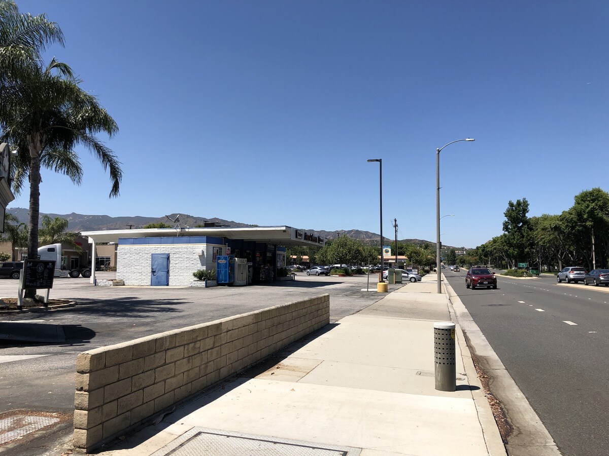 View Photo