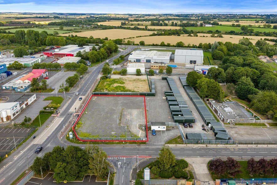Durham Way N, Newton Aycliffe à louer - Photo de l’immeuble – Image 2 sur 4