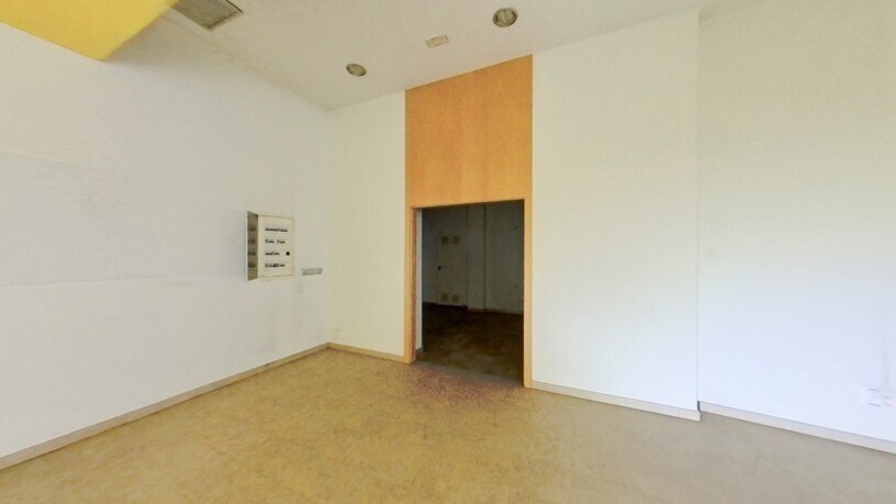 View Photo