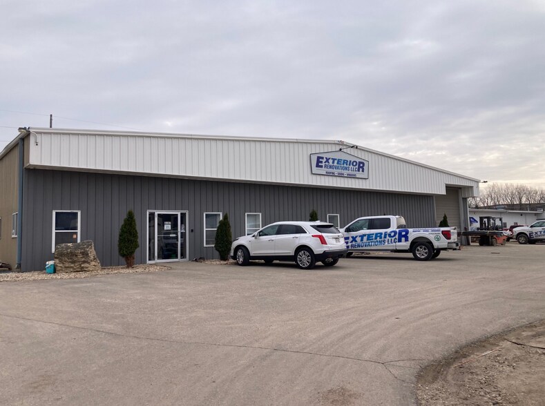 2405 Parview Rd, Middleton, WI à louer - Photo de l’immeuble – Image 2 sur 7