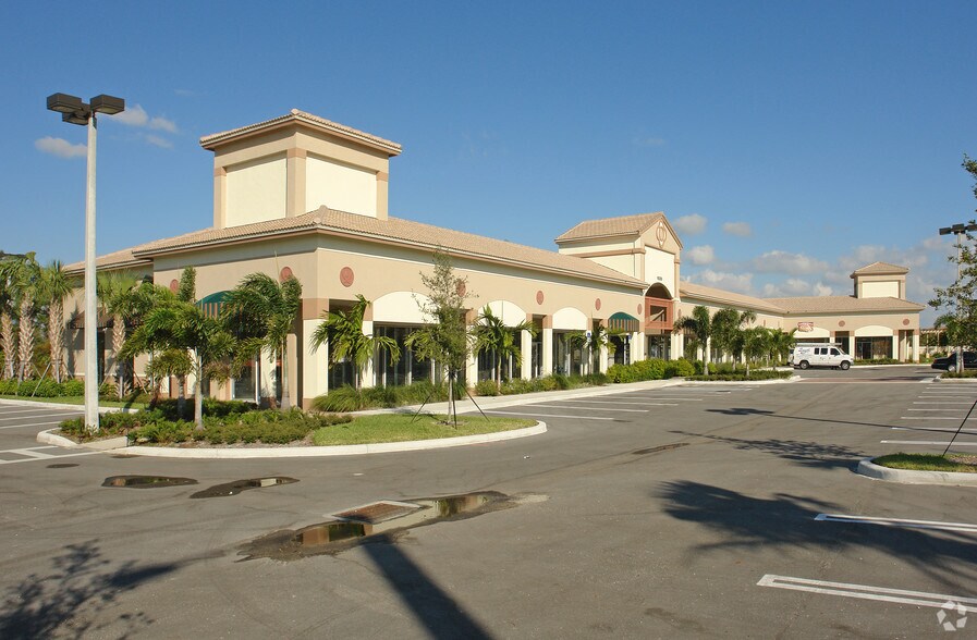 1000-1080 Gateway Blvd, Boynton Beach, FL à louer - Photo principale – Image 3 sur 7