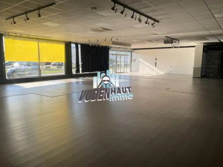 Local commercial dans Portet-sur-Garonne à louer - Photo intérieure – Image 1 sur 9