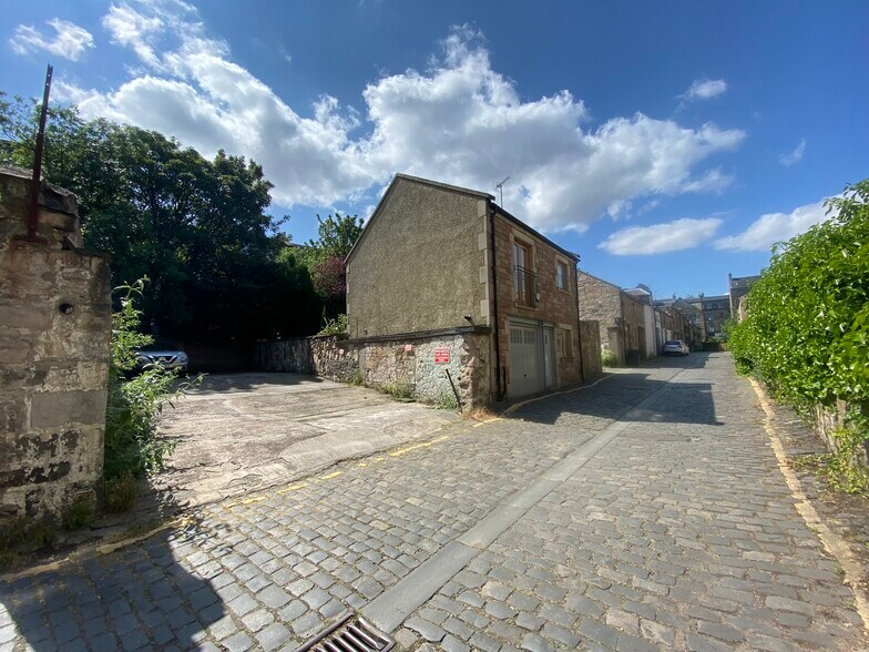2 Broughton Place Ln, Edinburgh à louer - Photo de l’immeuble – Image 3 sur 4