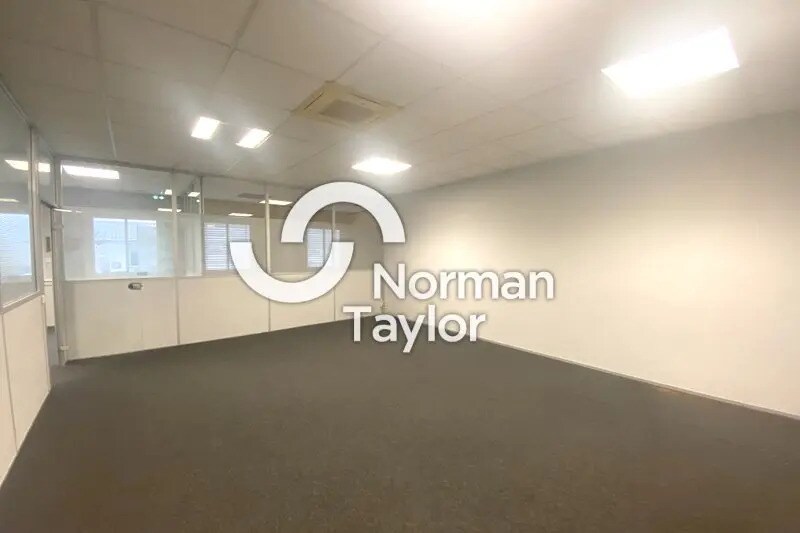 Bureau dans Mauguio à louer - Photo intérieure – Image 3 sur 9