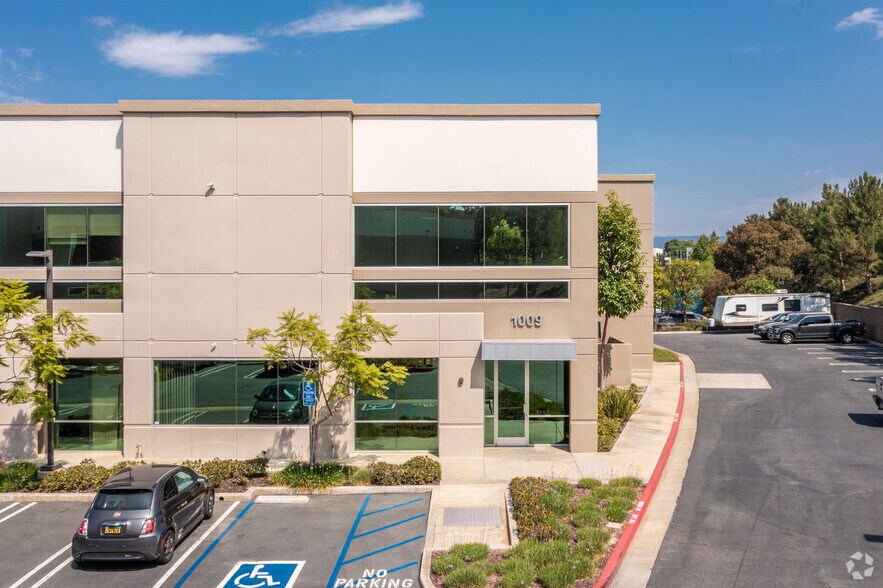 1003-1009 Calle Sombra, San Clemente, CA à louer - Photo de l’immeuble – Image 3 sur 58