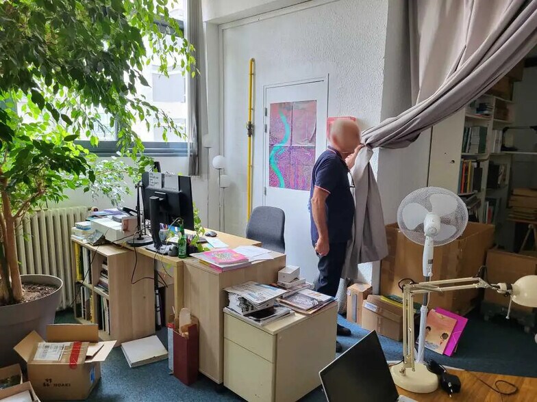 Local d’activités dans Paris à louer - Photo intérieure – Image 2 sur 13