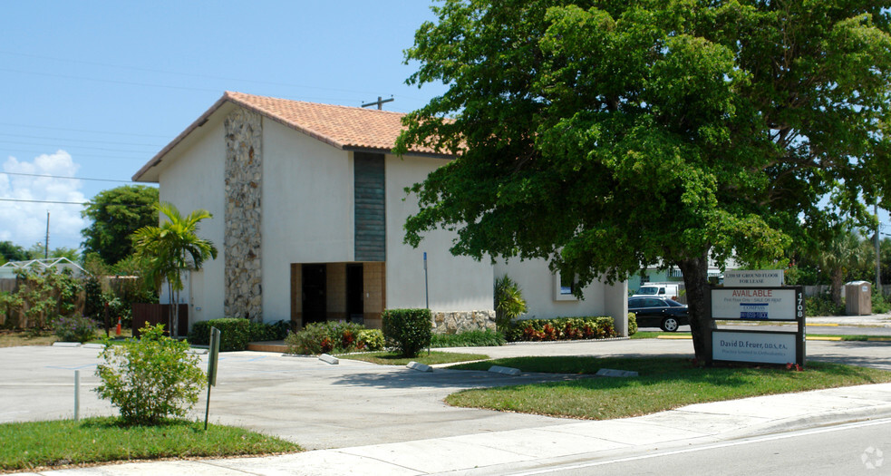 1708 N Federal Hwy, Lake Worth, FL à louer - Photo principale – Image 1 sur 17