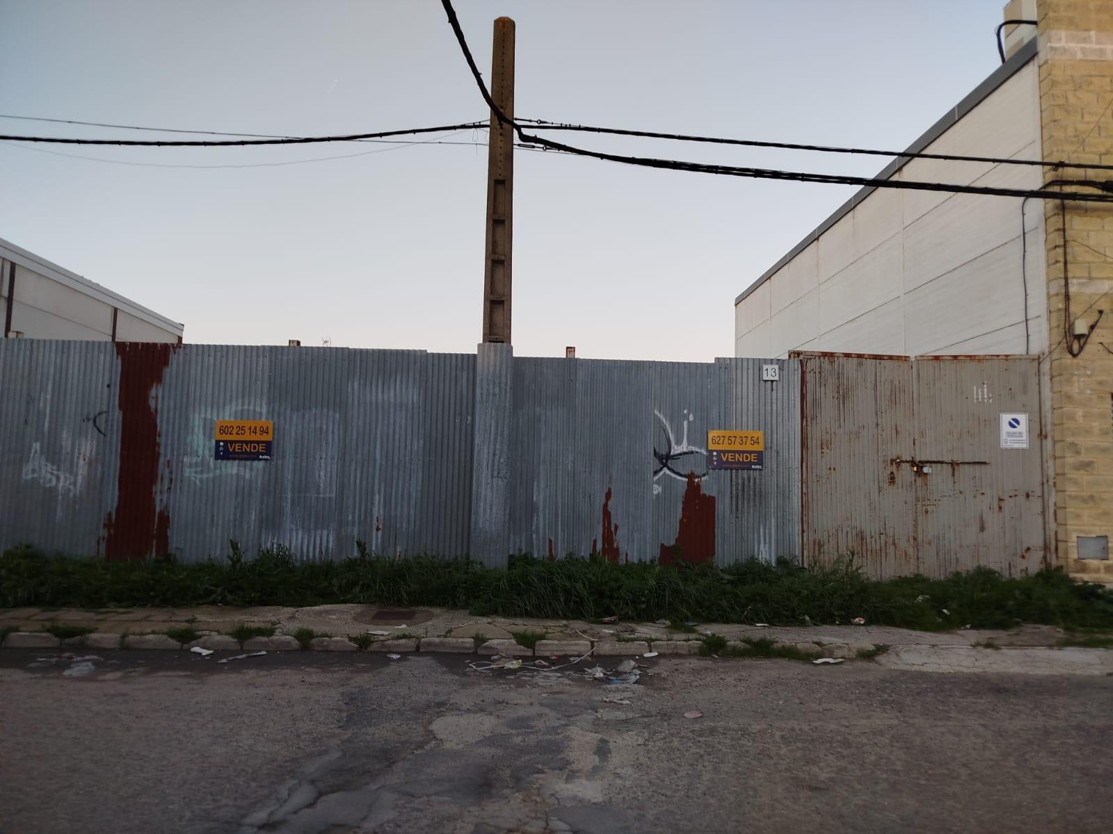Terrain dans Marchena, Sevilla à vendre Photo principale– Image 1 sur 3