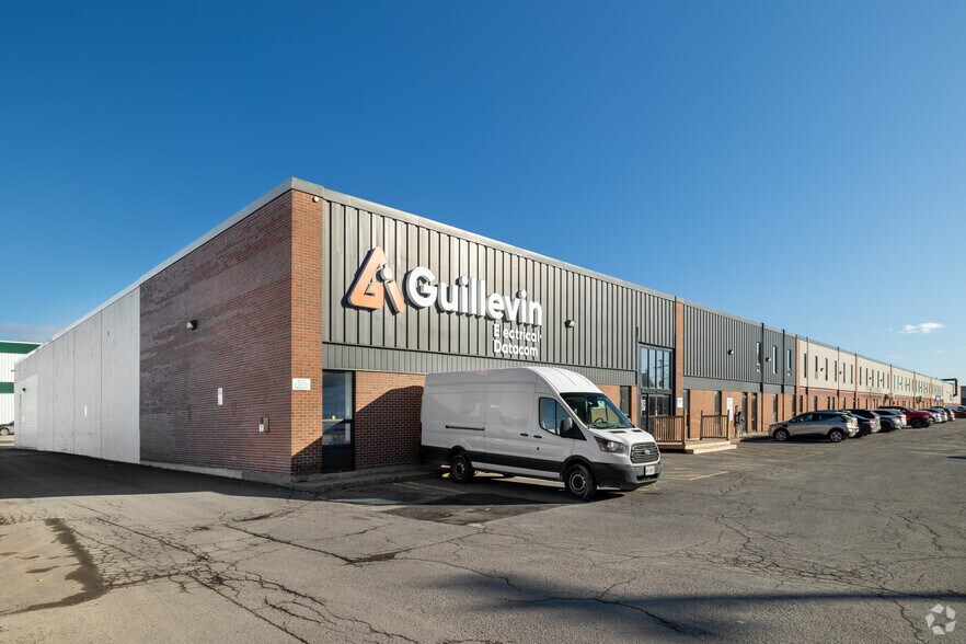 1377-1411 Triole St, Ottawa, ON à louer - Photo principale – Image 1 sur 8