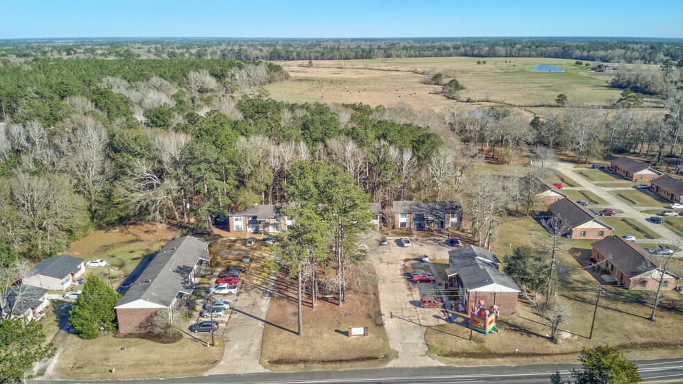 801 W Gibson St, Jasper, TX à vendre - Photo principale – Image 1 sur 67