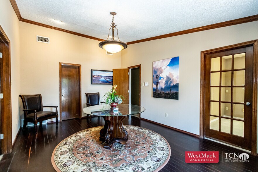 4010 21st St, Lubbock, TX à louer - Photo intérieure – Image 3 sur 14