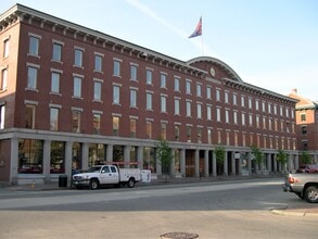 100 Commercial St, Portland, ME à louer Photo de l’immeuble– Image 1 sur 1