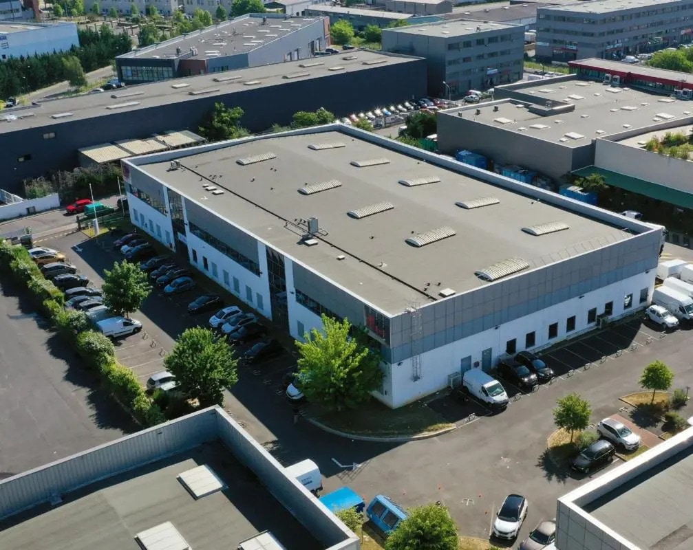 Local d’activités dans Gennevilliers à louer Photo de l’immeuble– Image 1 sur 7