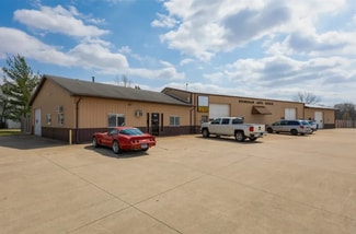Plus de détails pour 2300 Hoffman Dr, Effingham, IL - Local commercial à vendre