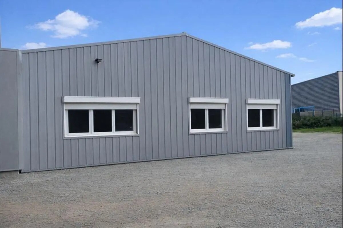 Local d’activités dans Baden à louer Photo de l’immeuble– Image 1 sur 4