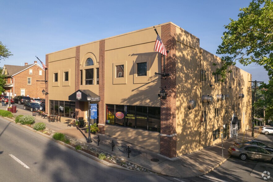 148 W State St, Kennett Square, PA à louer - Photo principale – Image 1 sur 4