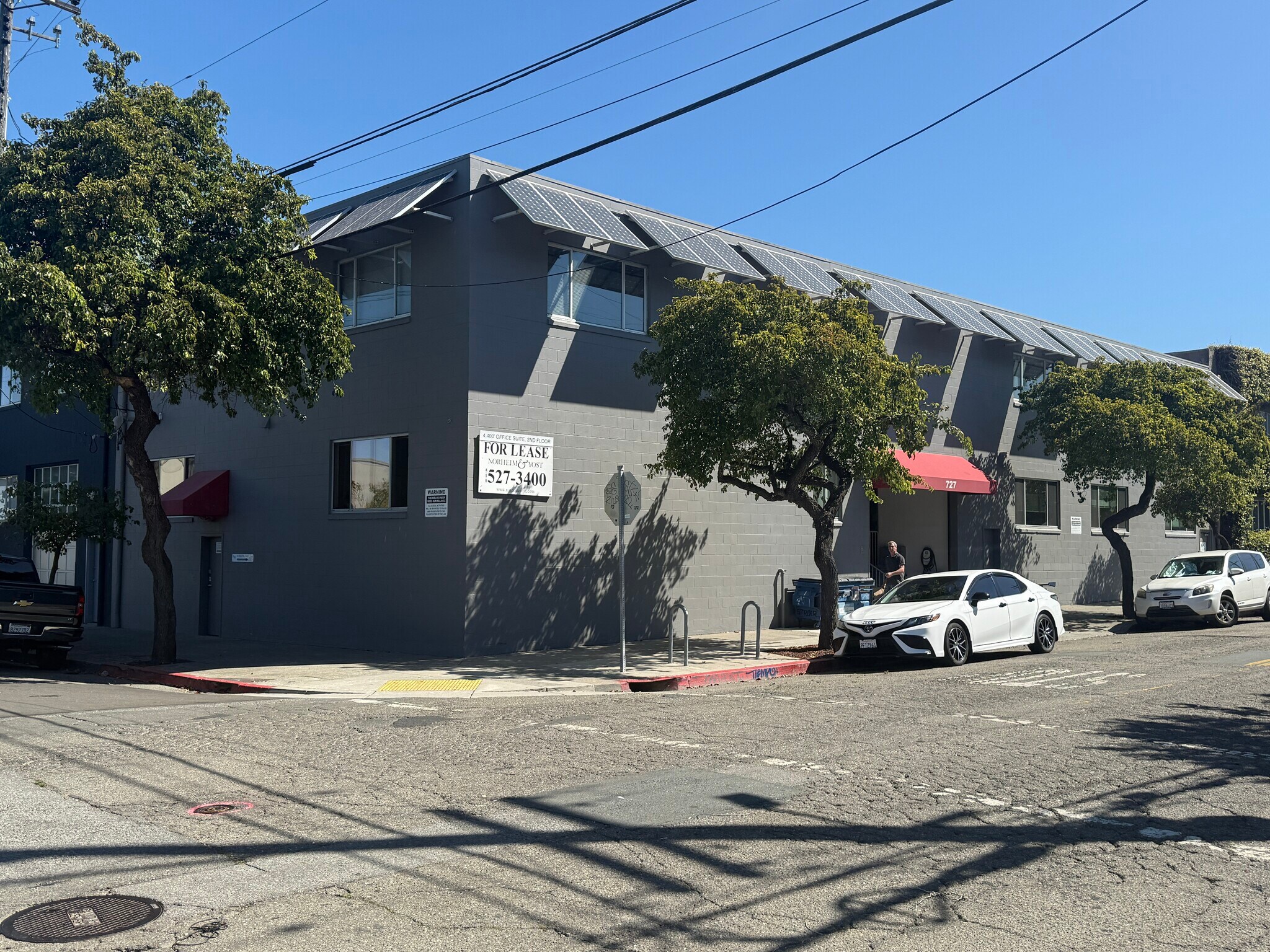 727 Allston Way, Berkeley, CA à louer Photo de l’immeuble– Image 1 sur 3