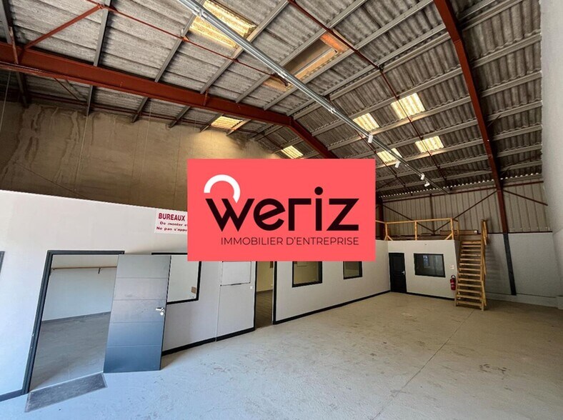 Local d’activités dans Gémenos à louer - Photo de l’immeuble – Image 3 sur 7