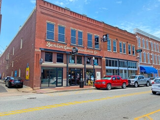 Plus de détails pour 110 W Central Ave, Bentonville, AR - Local commercial à louer