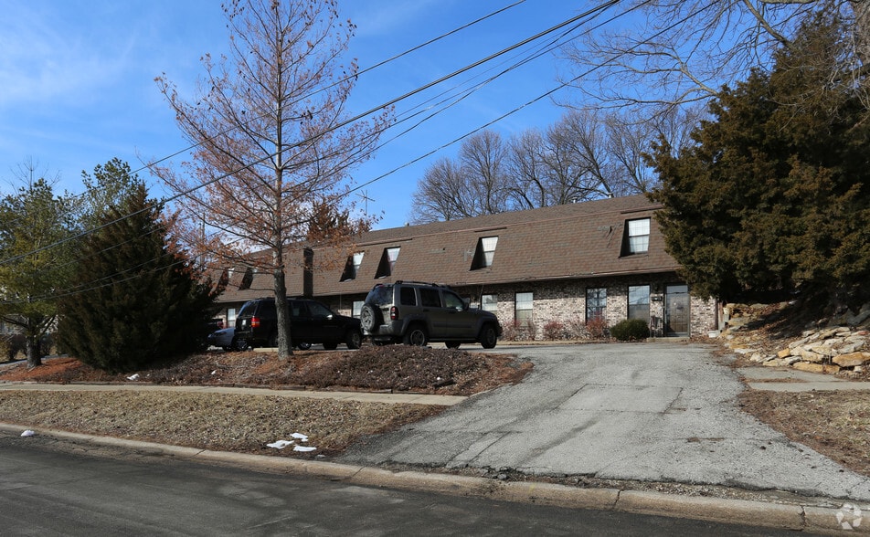 118 Warner Ave, Bonner Springs, KS à vendre - Photo principale – Image 1 sur 1