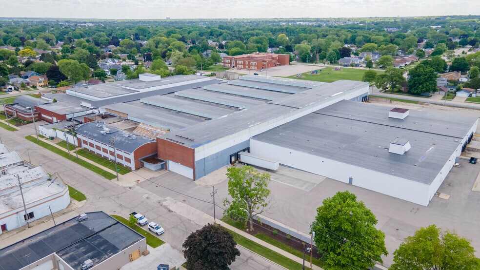 3122 14th Ave, Kenosha, WI à louer - Photo principale – Image 1 sur 5