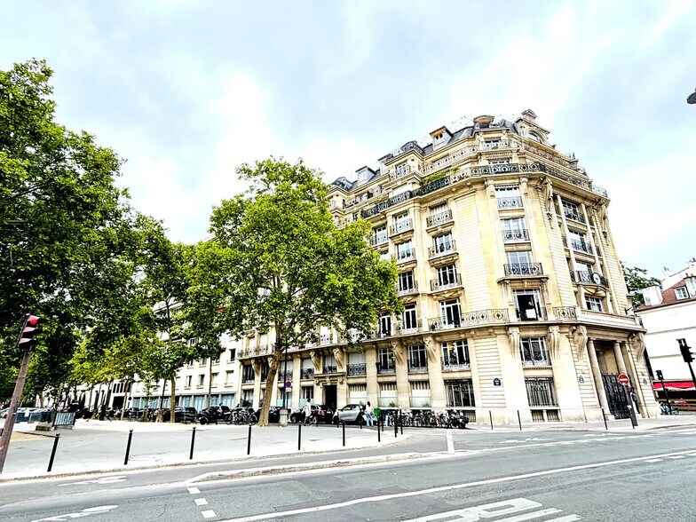 98 Rue De Sèvres, Paris à louer - Photo de l’immeuble – Image 2 sur 8