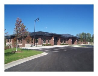 Plus de détails pour 26000-26042 Pontiac Trl, South Lyon, MI - Bureau à louer
