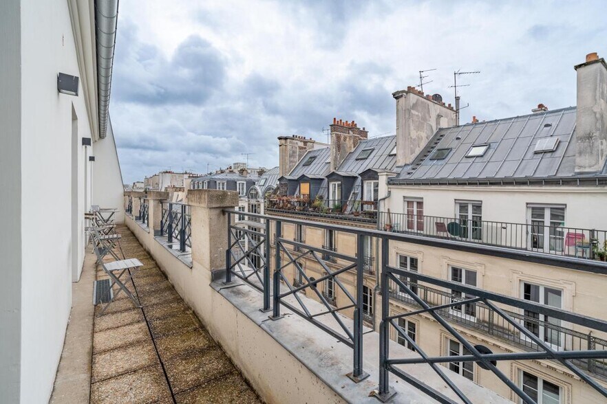 Bureau dans Paris à louer - Photo de l’immeuble – Image 1 sur 10