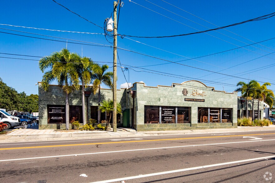 3105 W Bay To Bay Blvd, Tampa, FL à louer - Photo de l’immeuble – Image 2 sur 8