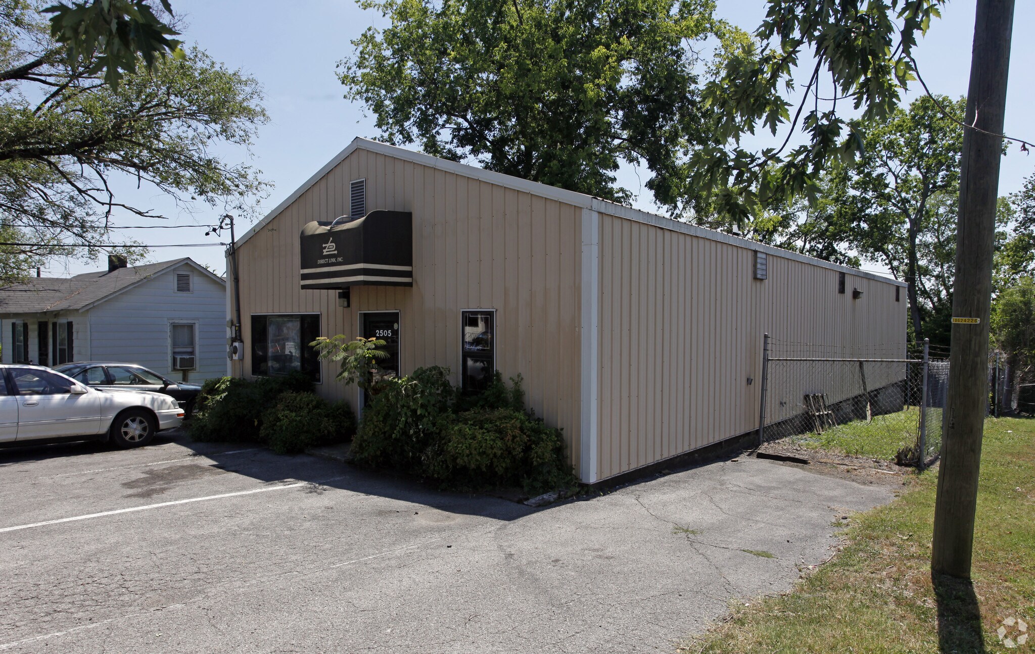 2505 Eugenia Ave, Nashville, TN à vendre Photo principale– Image 1 sur 10