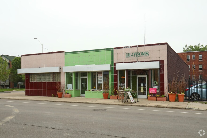4152-4156 3rd St, Detroit, MI à vendre - Photo de l’immeuble – Image 1 sur 7