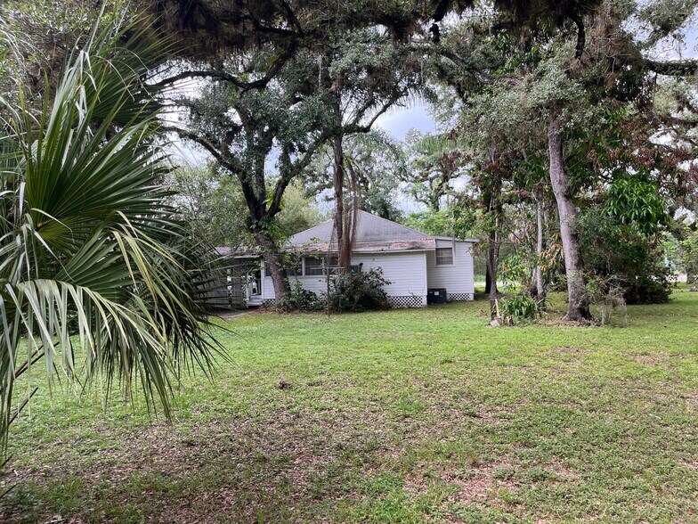State Road 80, LaBelle, FL à vendre - Photo de l’immeuble – Image 1 sur 15