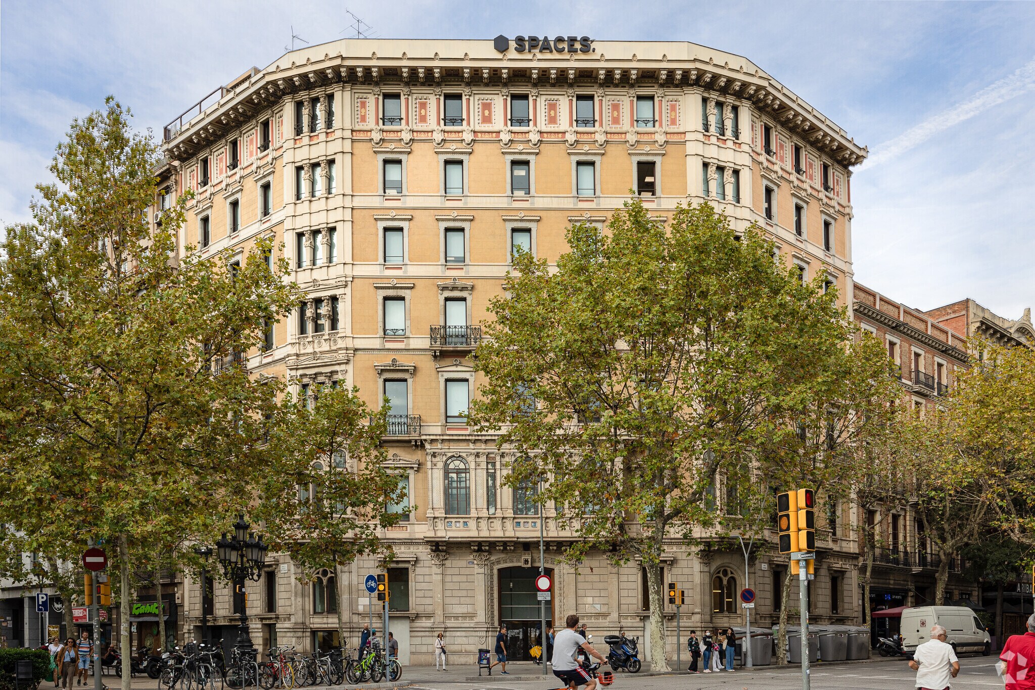 Gran Vía Corts Catalanes, 583, Barcelone, Barcelona à louer Photo principale– Image 1 sur 10