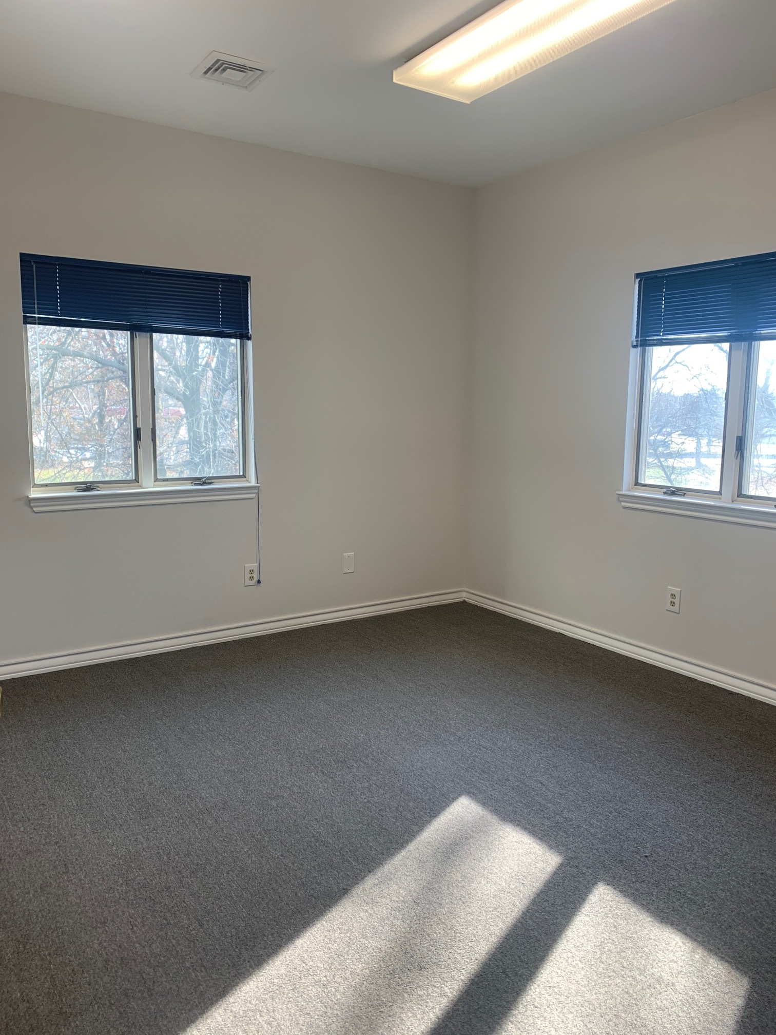 12 New Providence Rd, Watchung, NJ à louer Photo de l’immeuble– Image 1 sur 6